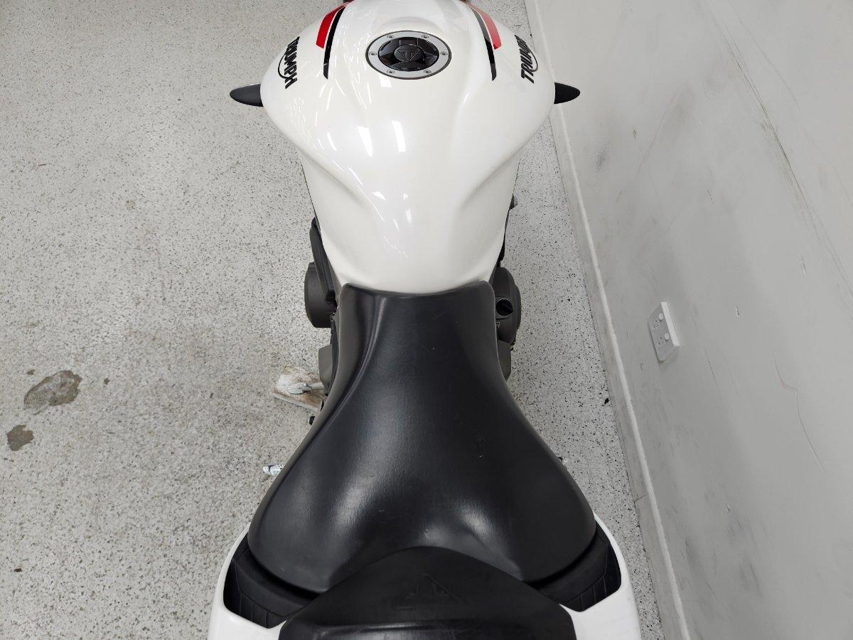 2022 TRIUMPH STREET TRIPLE S 660 LAMS ROAD
