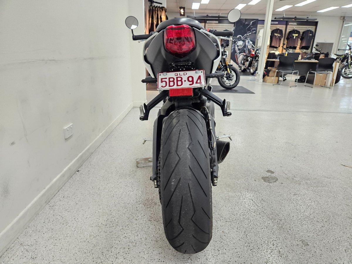 2022 TRIUMPH STREET TRIPLE S 660 LAMS ROAD
