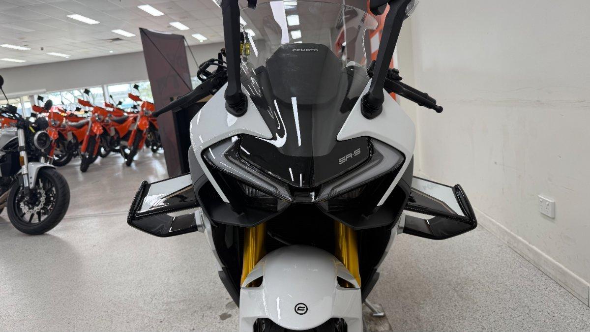 2026 CFMOTO 750 SR-S SPORTS
