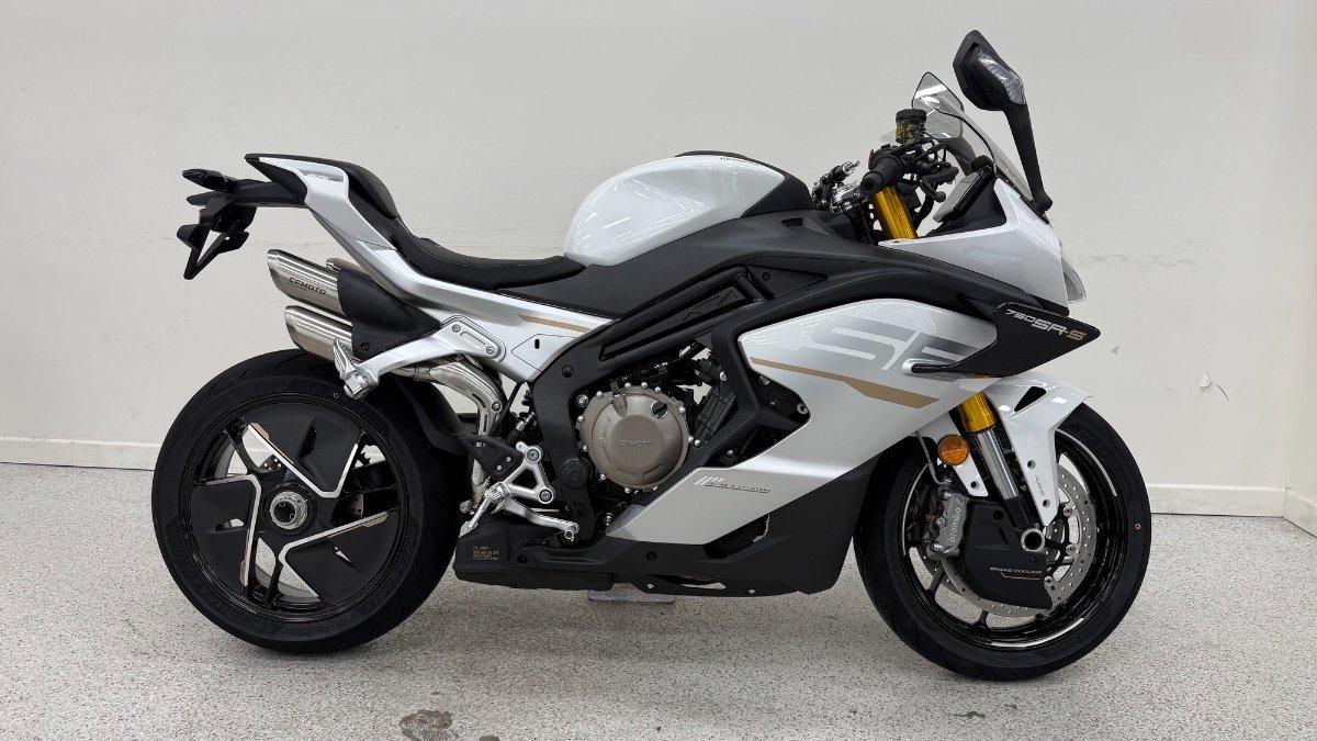 2026 CFMOTO 750 SR-S SPORTS