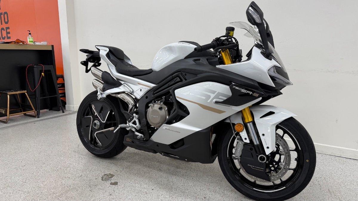 2026 CFMOTO 750 SR-S SPORTS