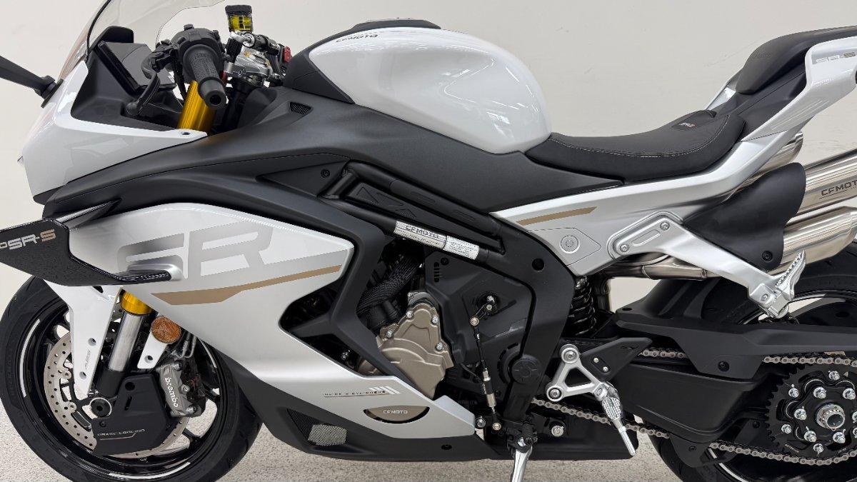 2026 CFMOTO 750 SR-S SPORTS