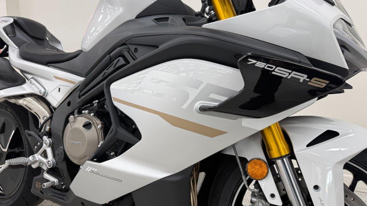 2026 CFMOTO 750 SR-S SPORTS