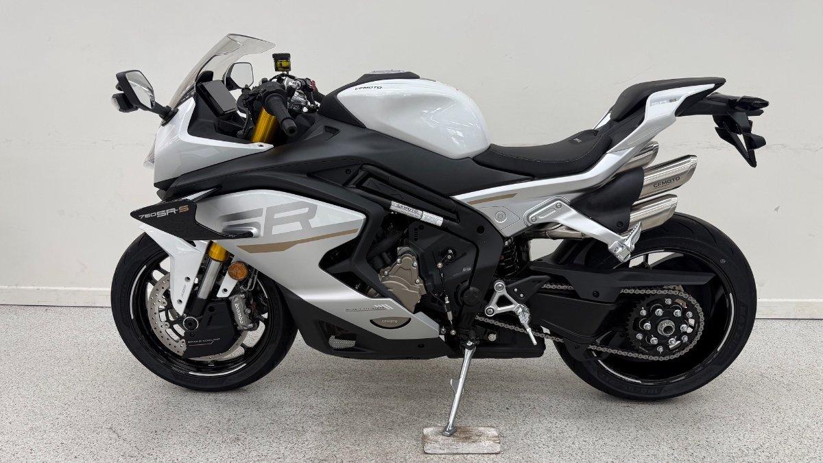 2026 CFMOTO 750 SR-S SPORTS