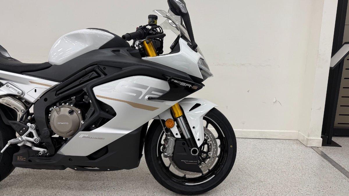 2026 CFMOTO 750 SR-S SPORTS
