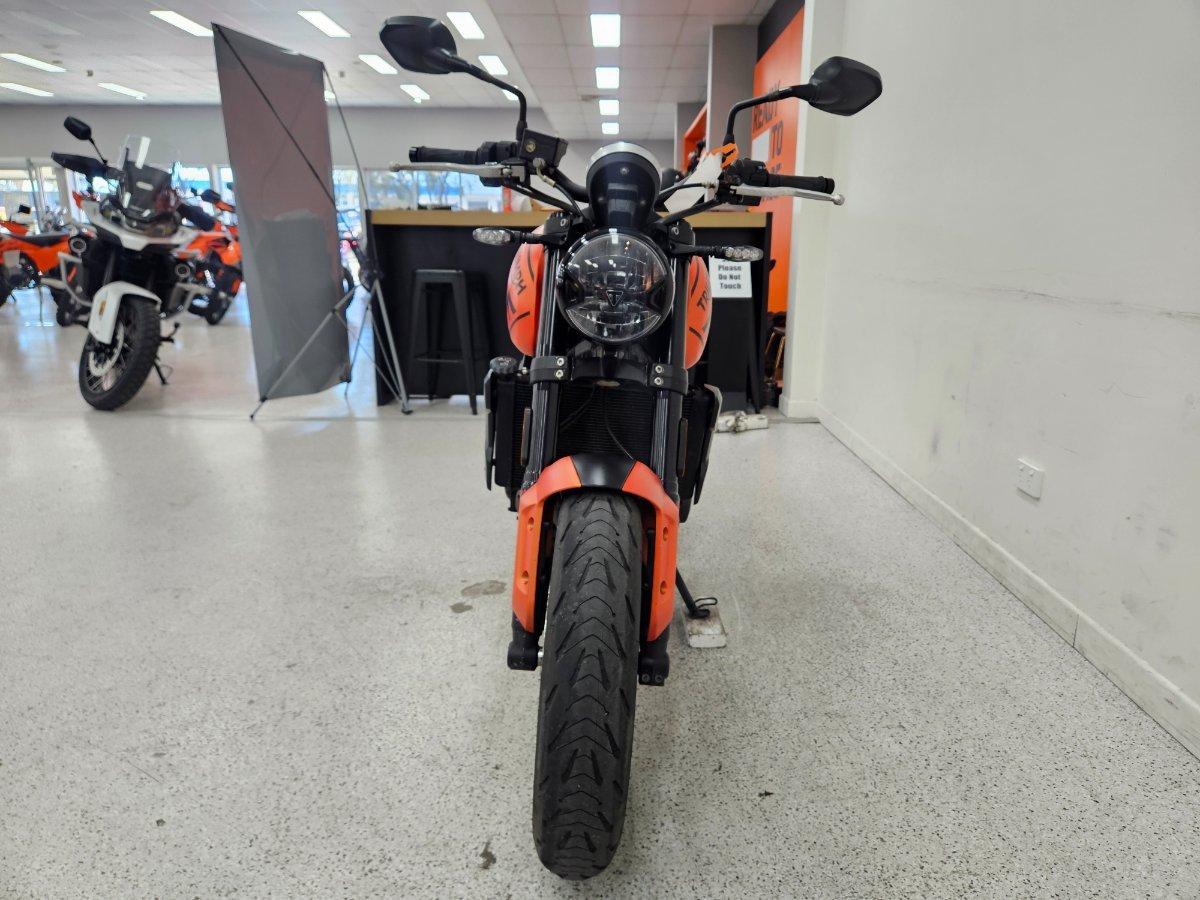 2023 TRIUMPH TRIDENT 660 ROAD