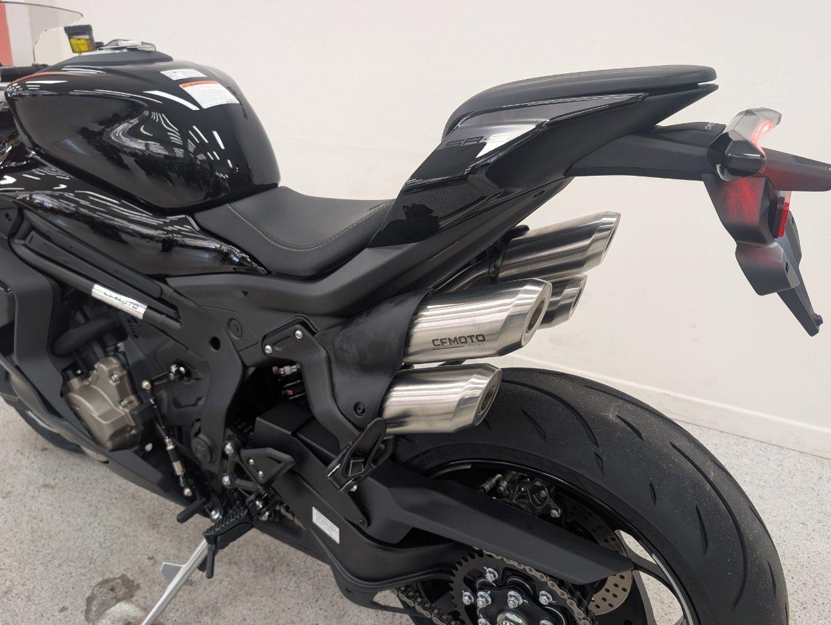 2026 CFMOTO 750 SR-S SPORTS