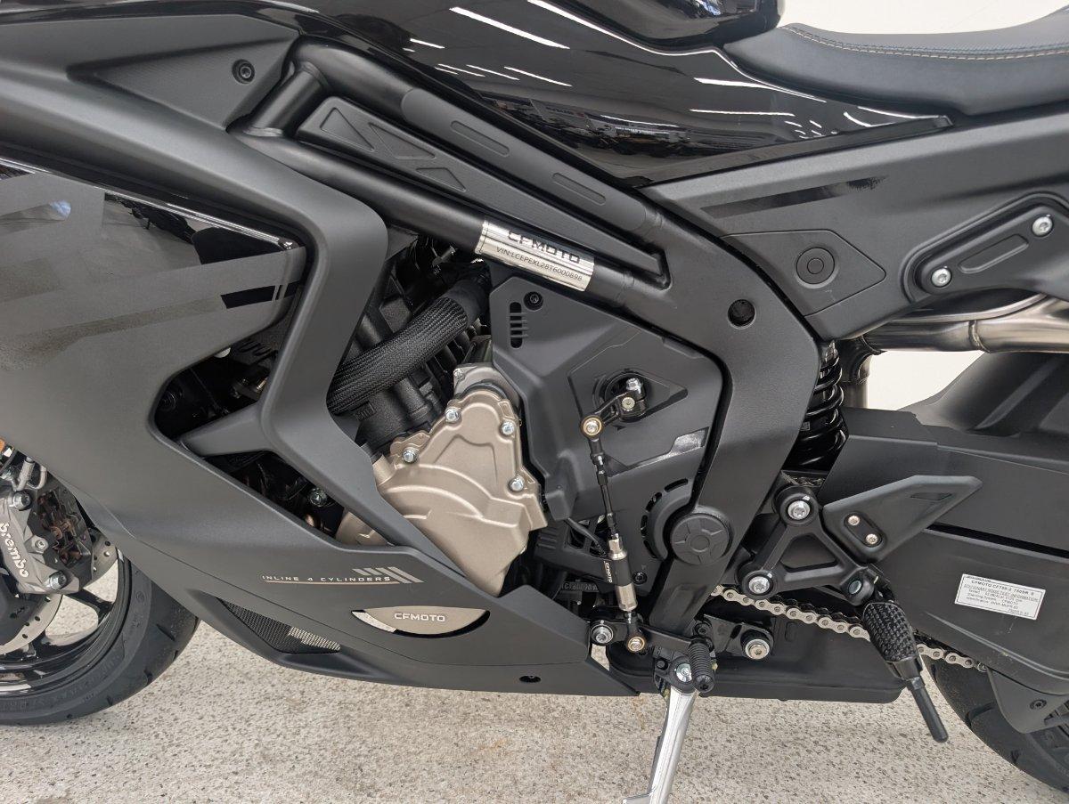 2026 CFMOTO 750 SR-S SPORTS