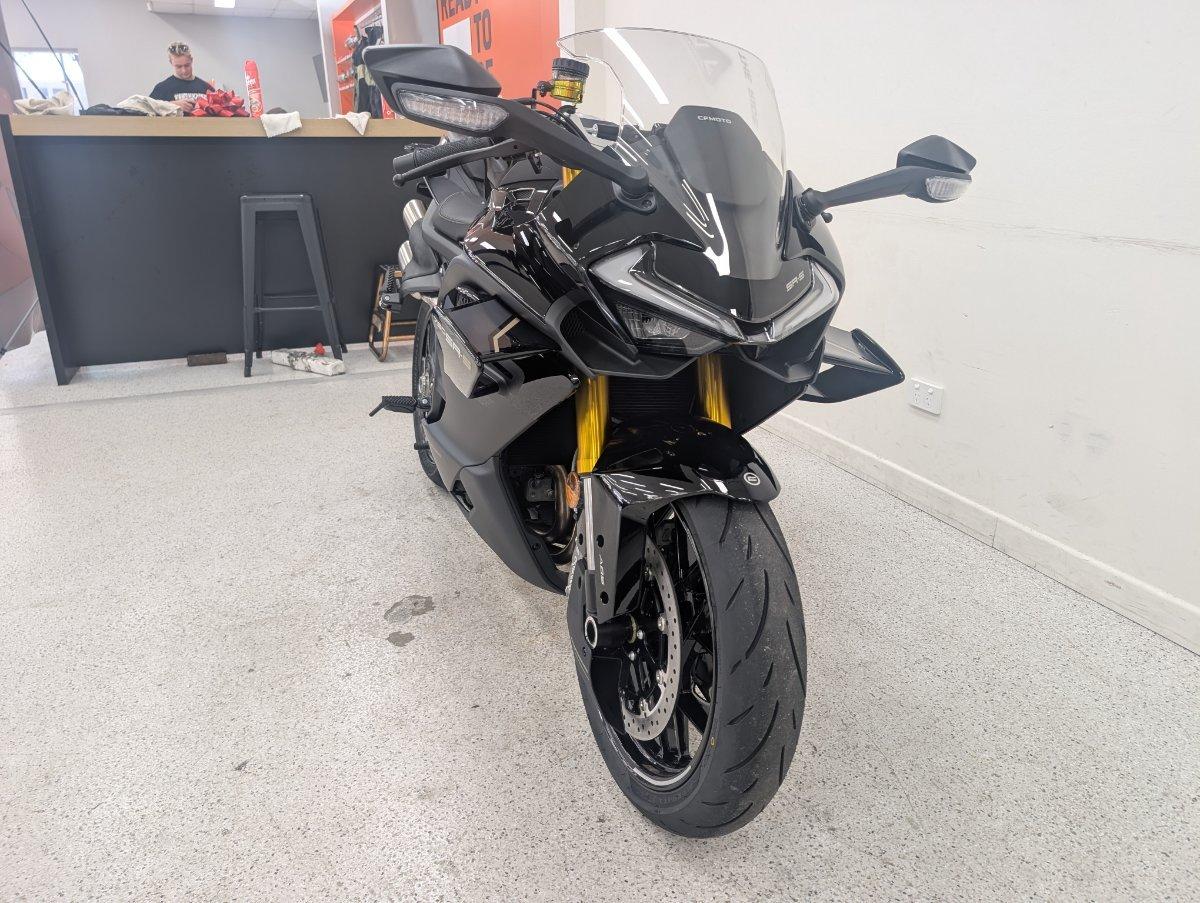 2026 CFMOTO 750 SR-S SPORTS