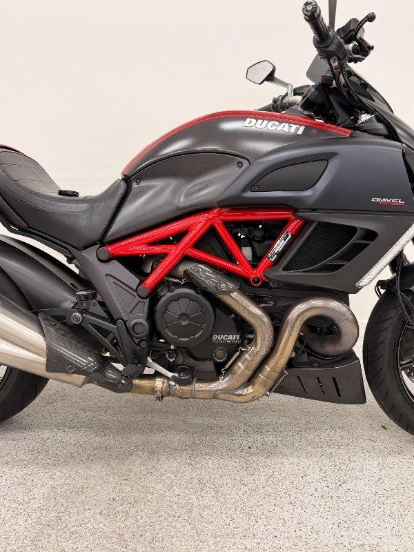 2012 DUCATI DIAVEL CARBON CRUISER