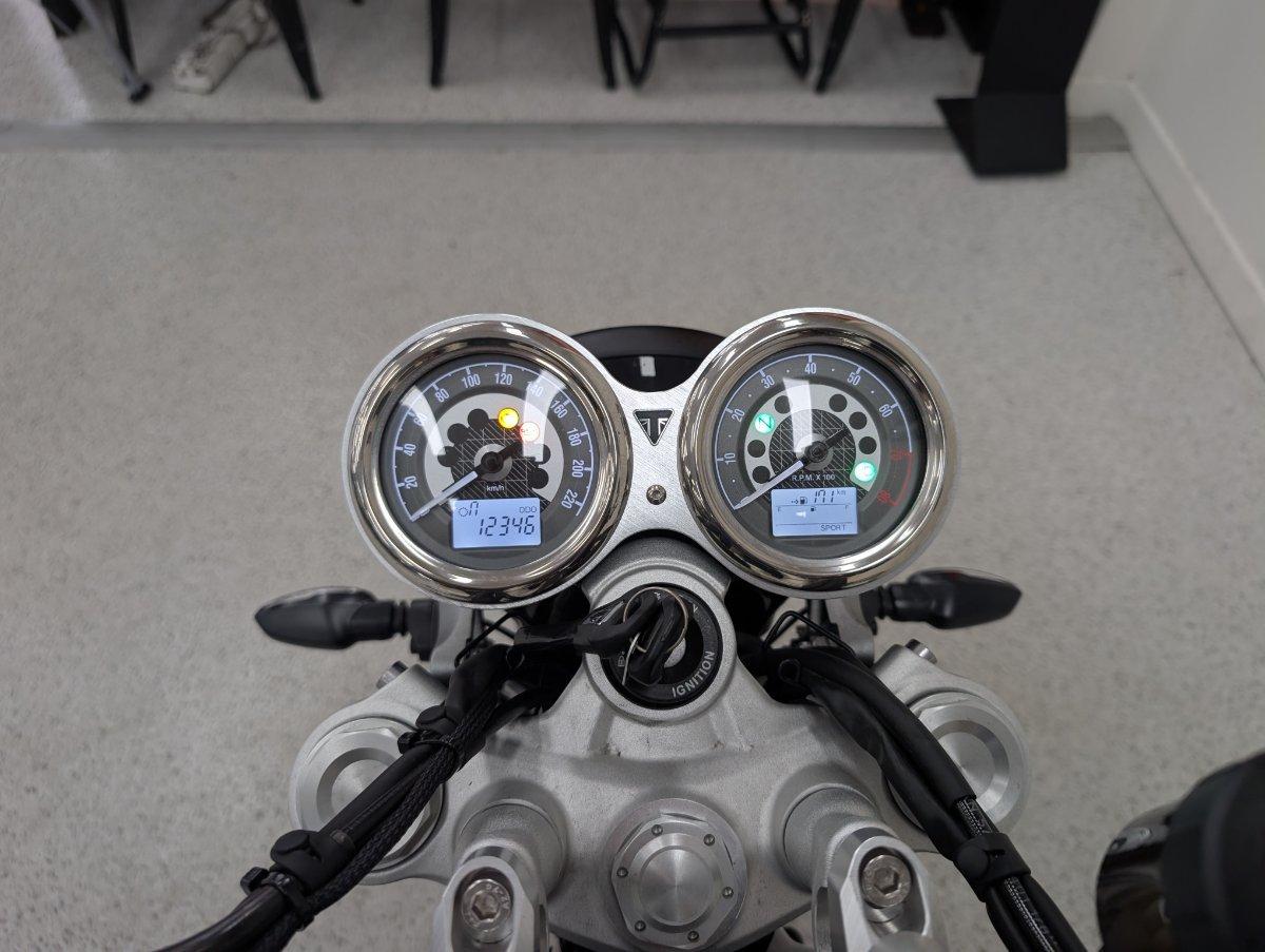 2024 TRIUMPH SPEED TWIN 1200 ROAD