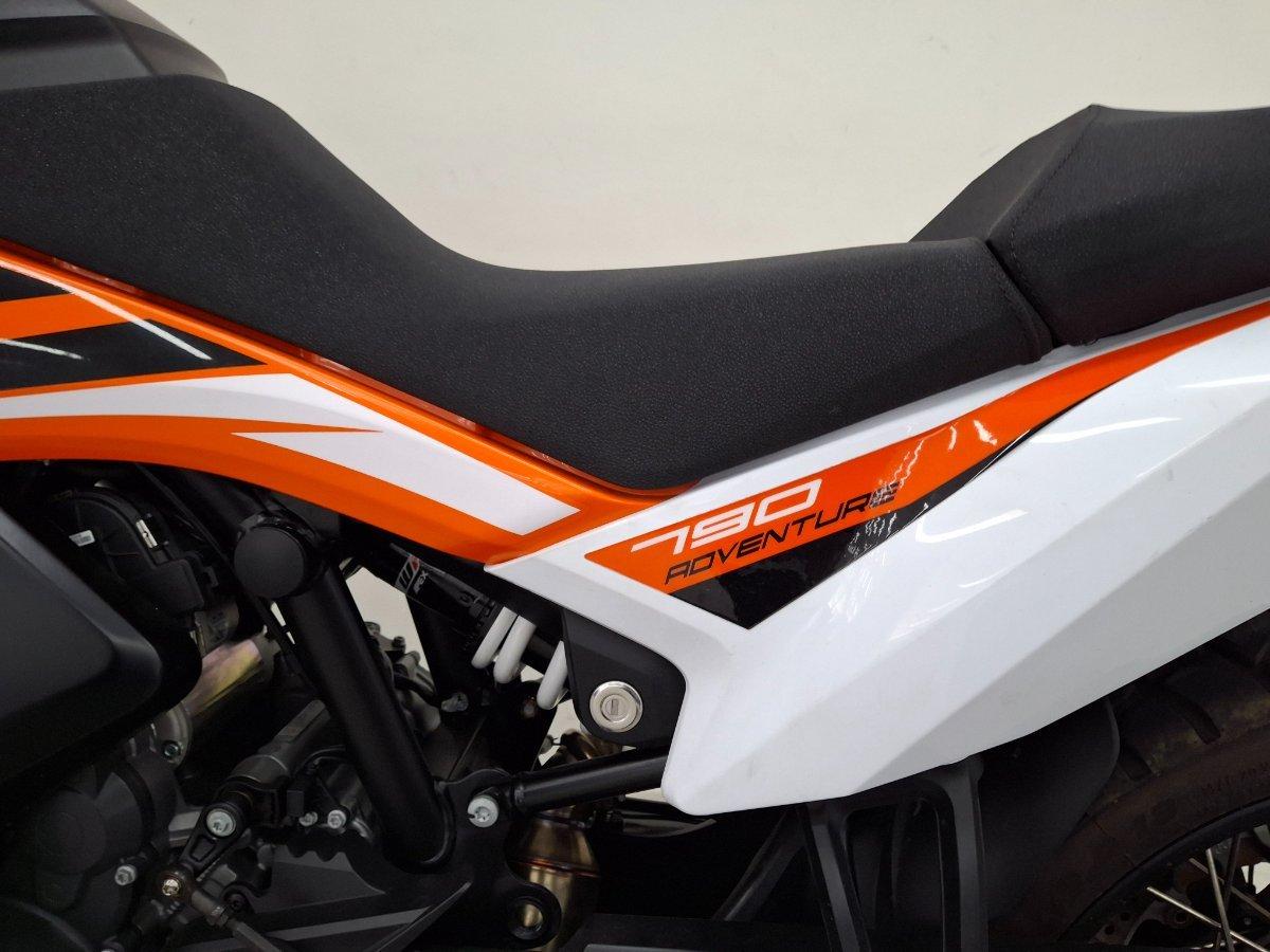 2020 KTM KTM 790 ADVENTURE DUAL SPORTS