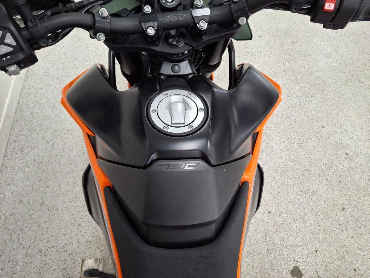 2020 KTM KTM 790 ADVENTURE DUAL SPORTS