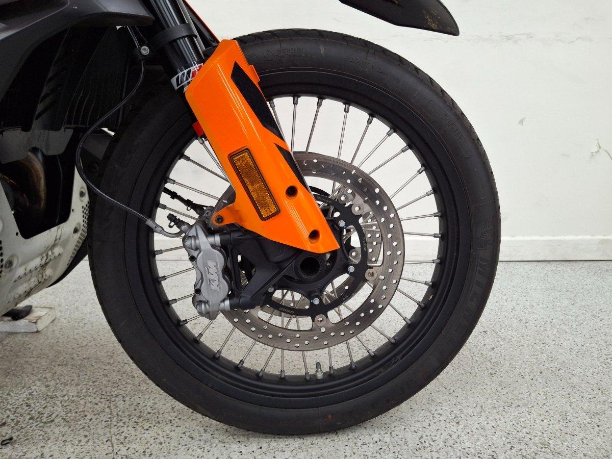 2020 KTM KTM 790 ADVENTURE DUAL SPORTS