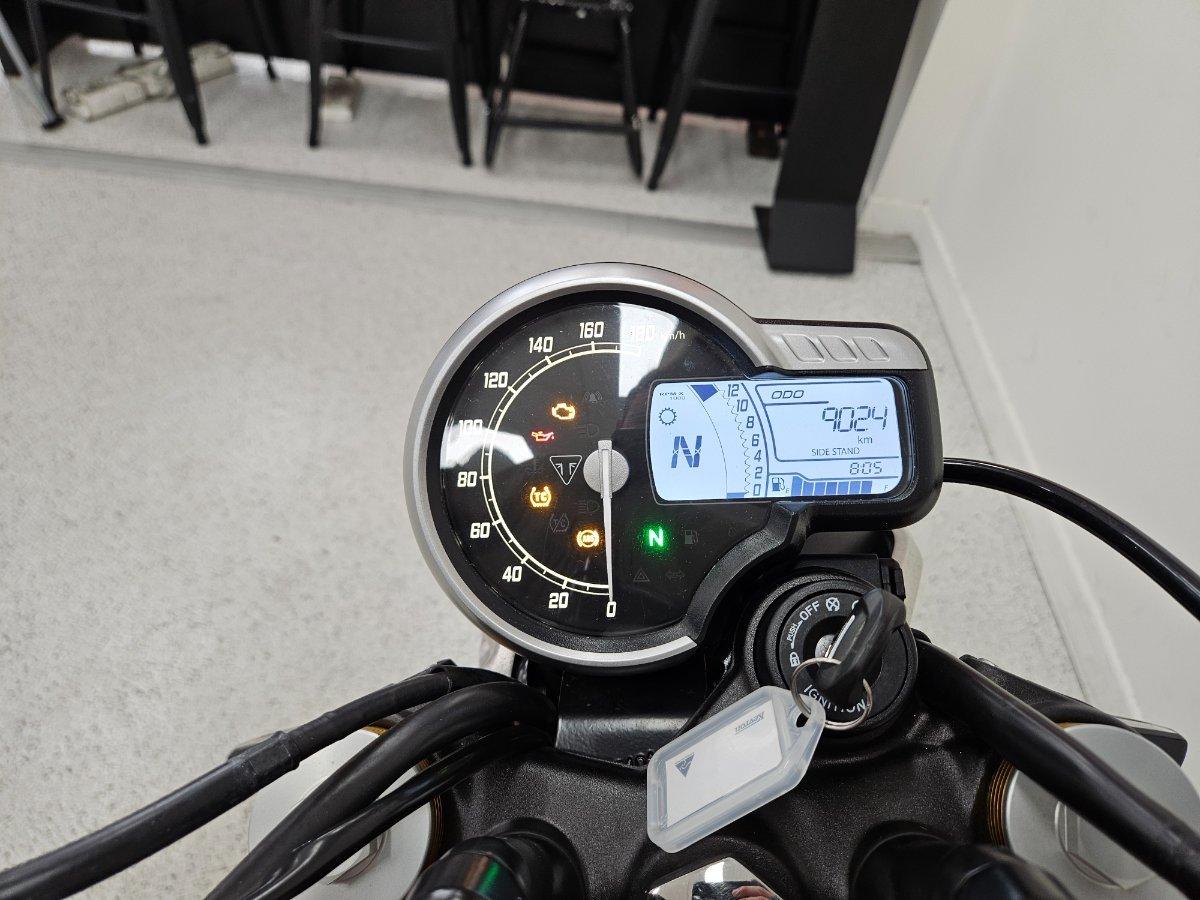 2024 TRIUMPH SPEED 400 ROAD