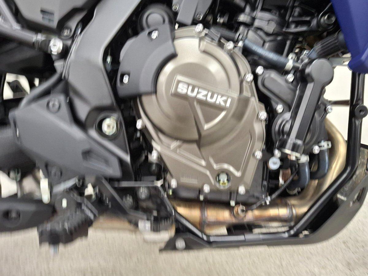 2026 SUZUKI V-STROM 800DE ROAD