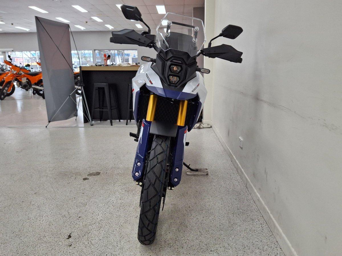 2026 SUZUKI V-STROM 800DE ROAD