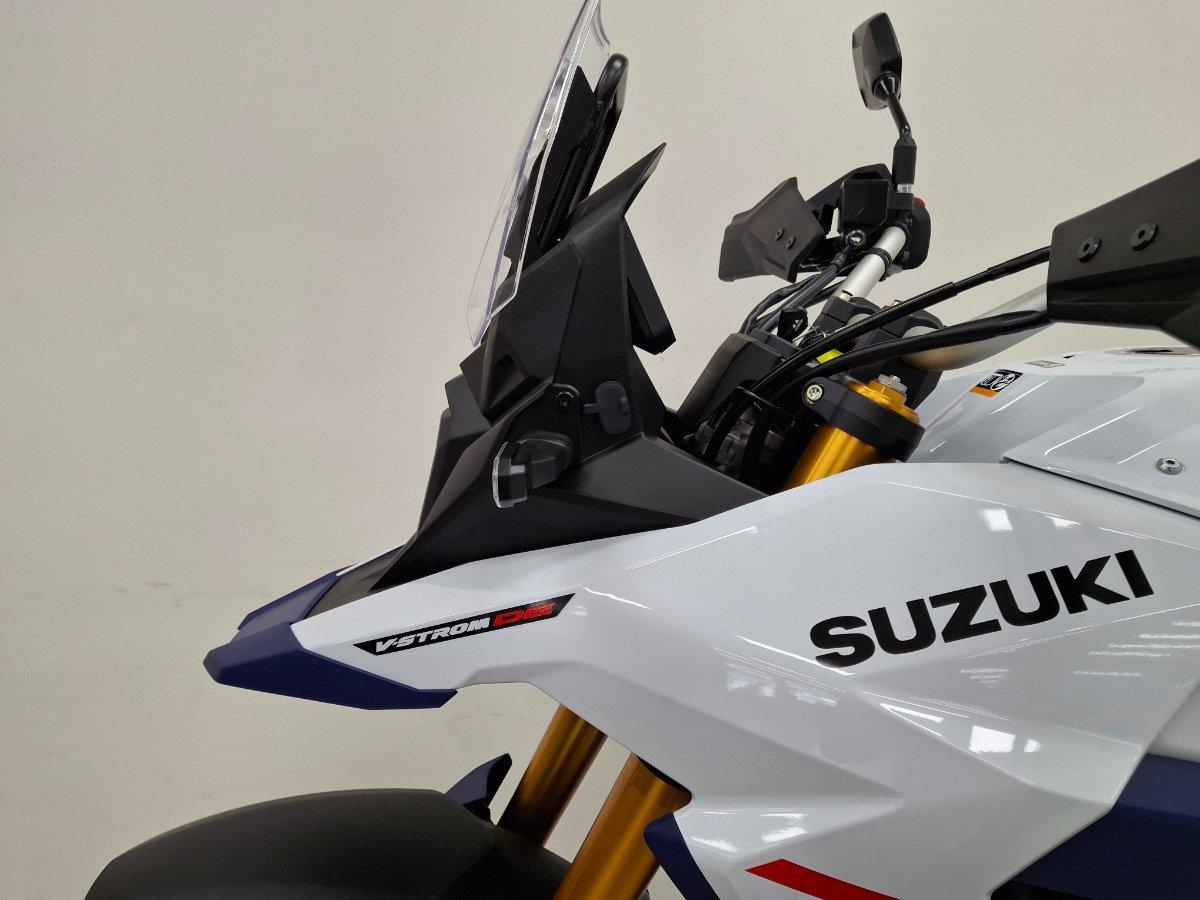 2026 SUZUKI V-STROM 800DE ROAD