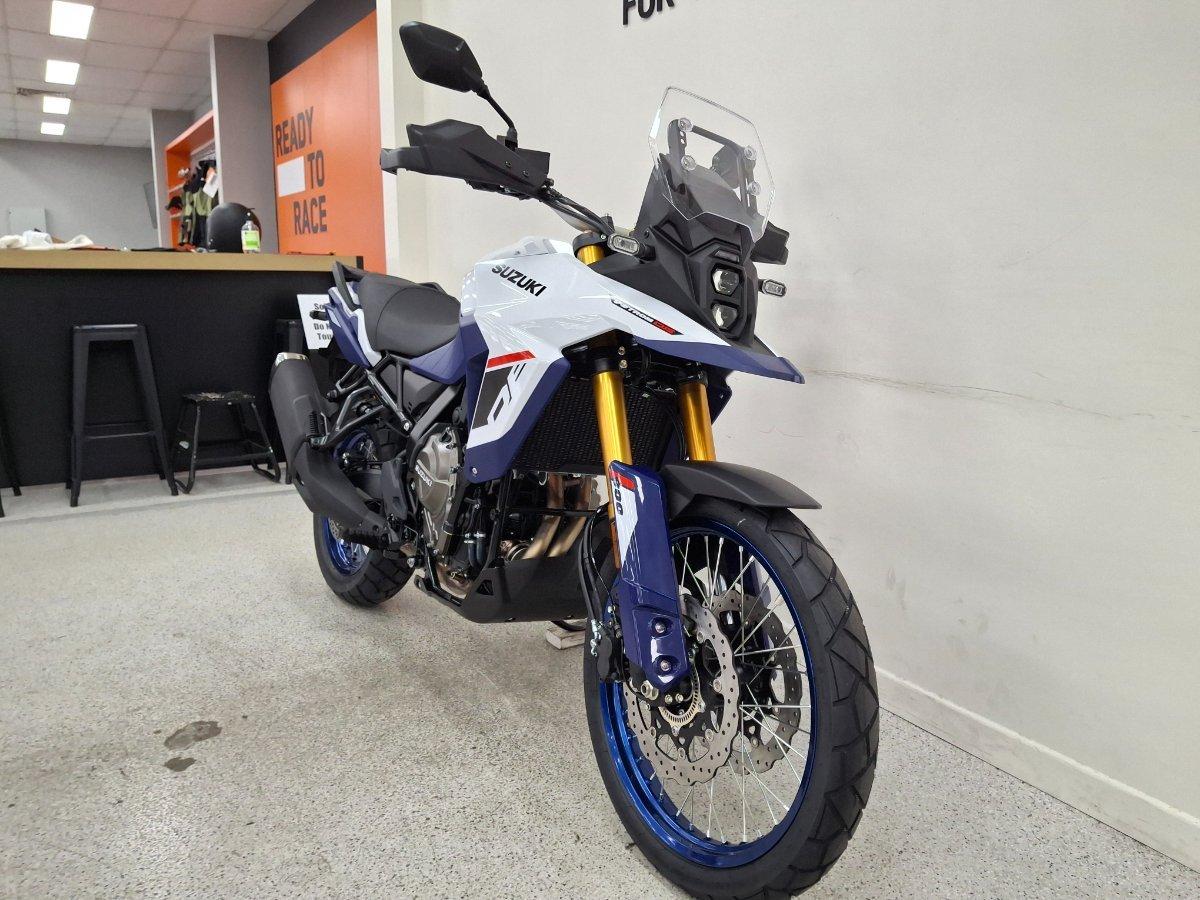 2026 SUZUKI V-STROM 800DE ROAD