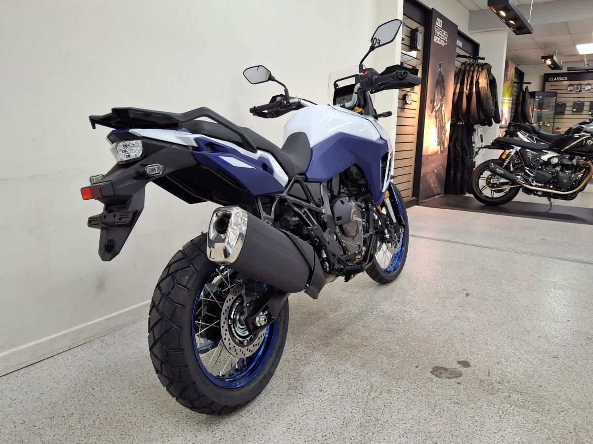 2026 SUZUKI V-STROM 800DE ROAD