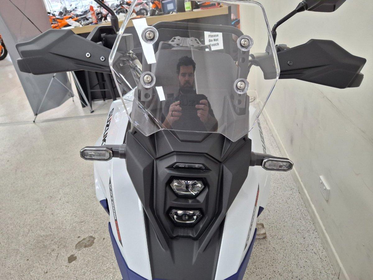 2026 SUZUKI V-STROM 800DE ROAD