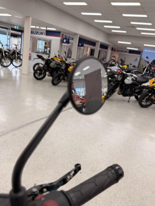 2026 ROYAL ENFIELD GUERILLA 450 ROAD