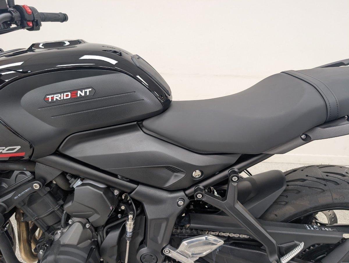 2026 TRIUMPH TRIDENT 660 ROAD