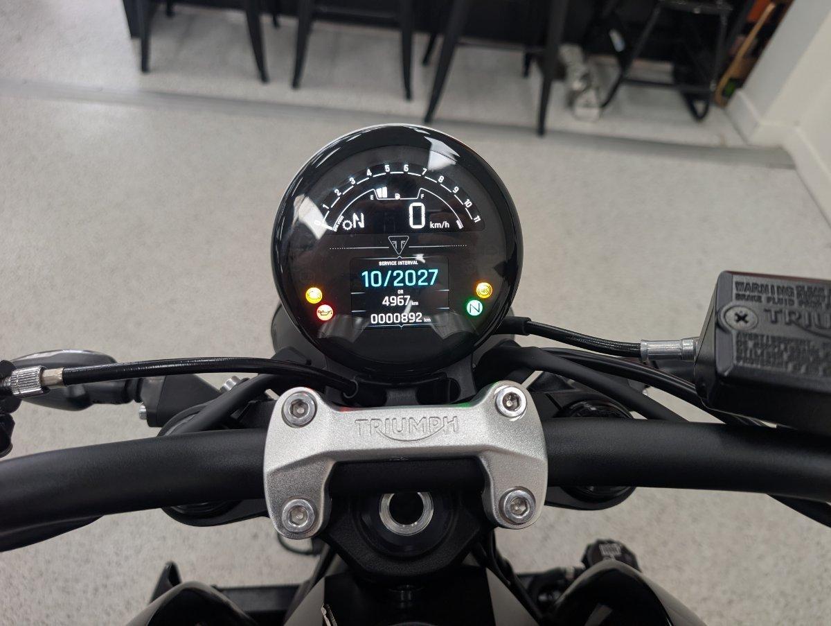 2026 TRIUMPH TRIDENT 660 ROAD
