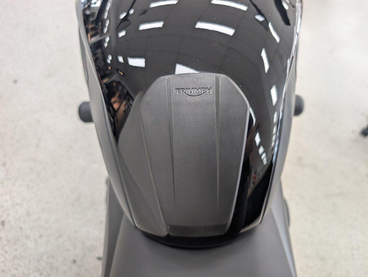 2026 TRIUMPH TRIDENT 660 ROAD