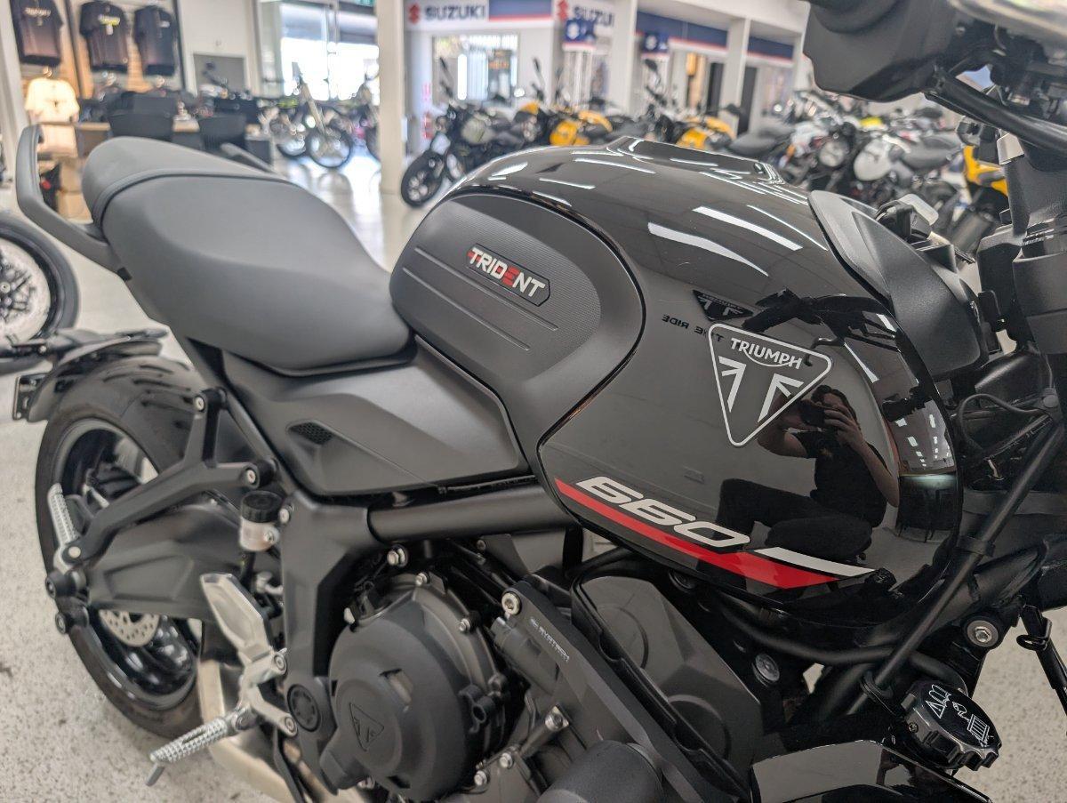 2026 TRIUMPH TRIDENT 660 ROAD