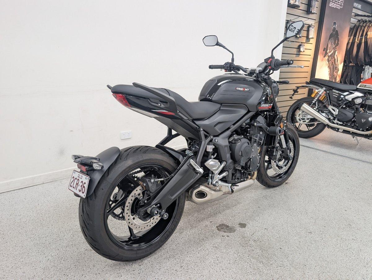 2026 TRIUMPH TRIDENT 660 ROAD