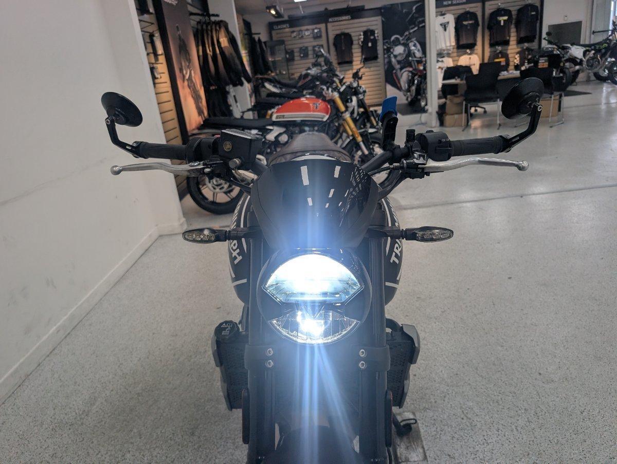 2022 TRIUMPH TRIDENT 660 ROAD