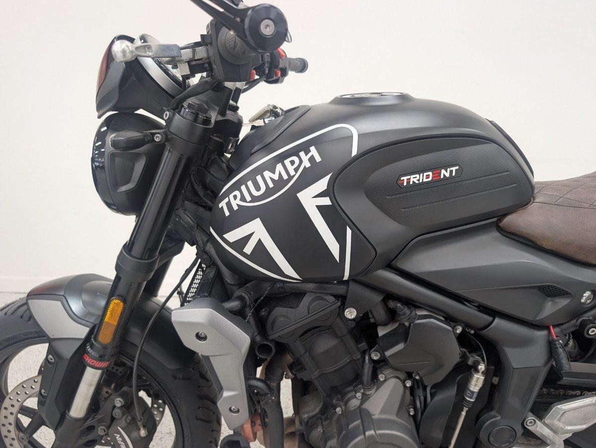 2022 TRIUMPH TRIDENT 660 ROAD