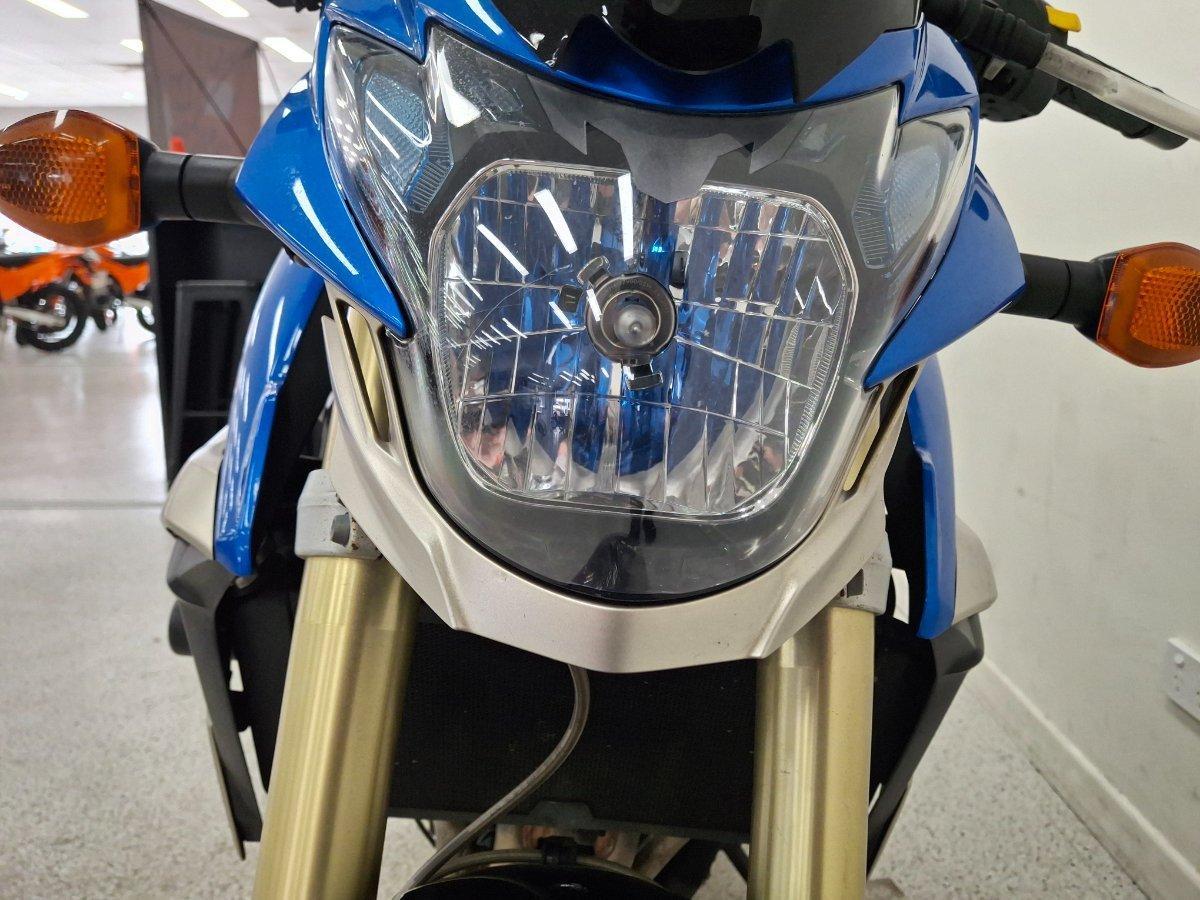 2012 SUZUKI GSR750 ROAD