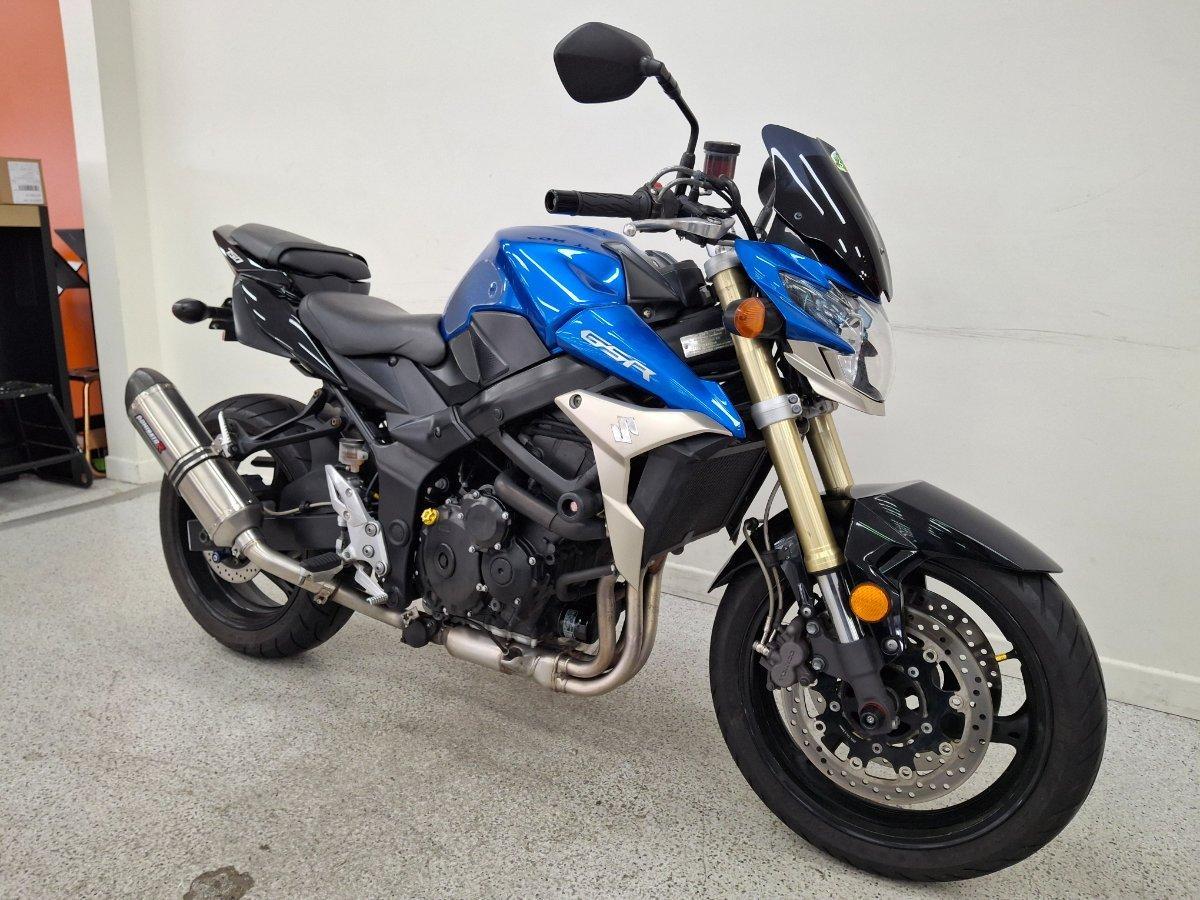 2012 SUZUKI GSR750 ROAD