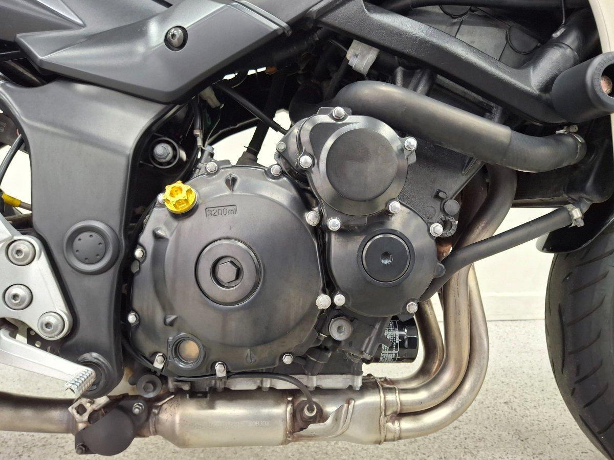 2012 SUZUKI GSR750 ROAD