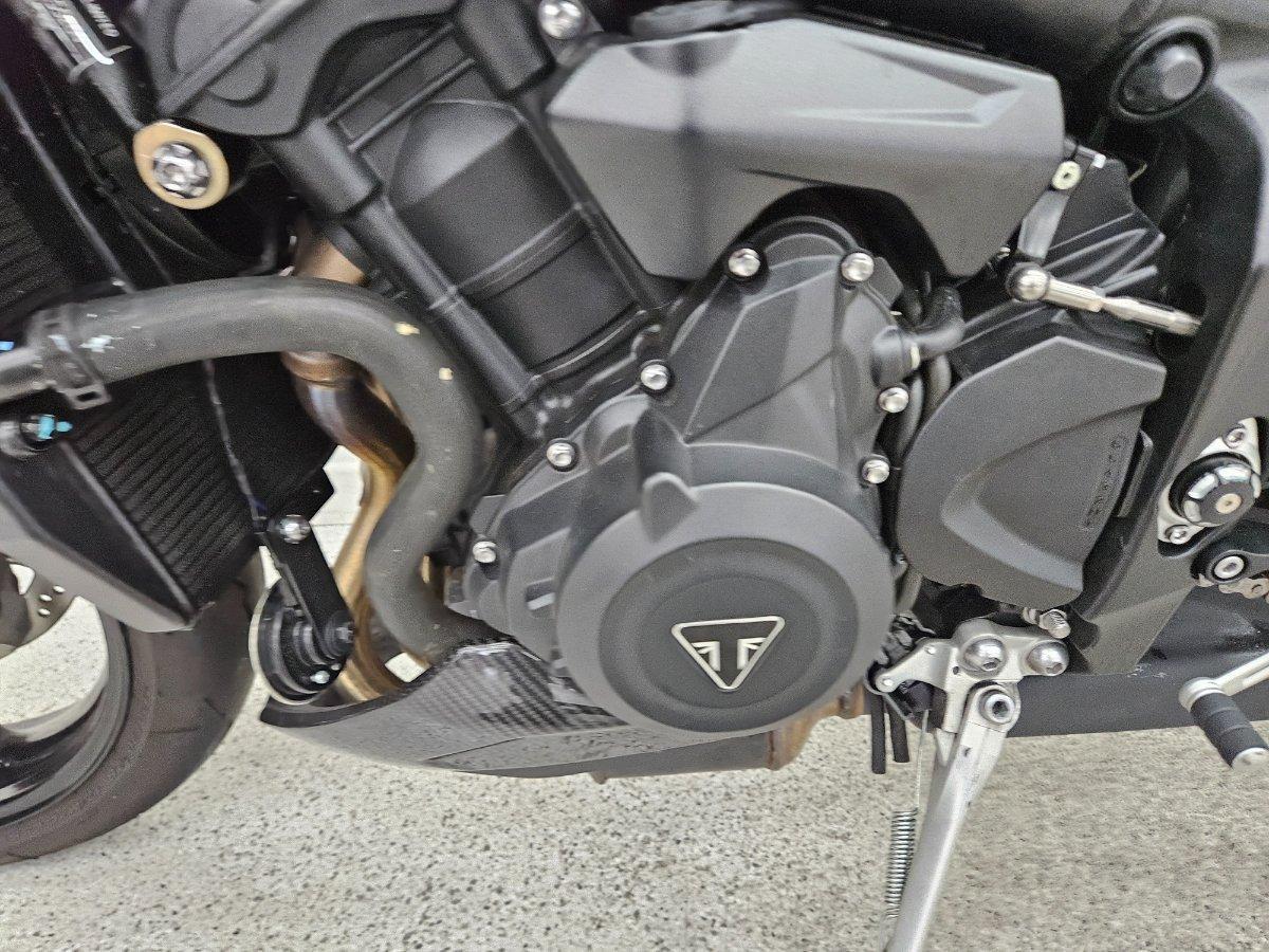 2026 TRIUMPH STREET TRIPLE MOTO 2 SPORTS