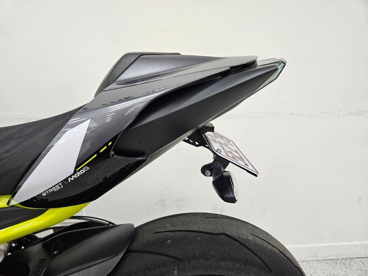 2026 TRIUMPH STREET TRIPLE MOTO 2 SPORTS