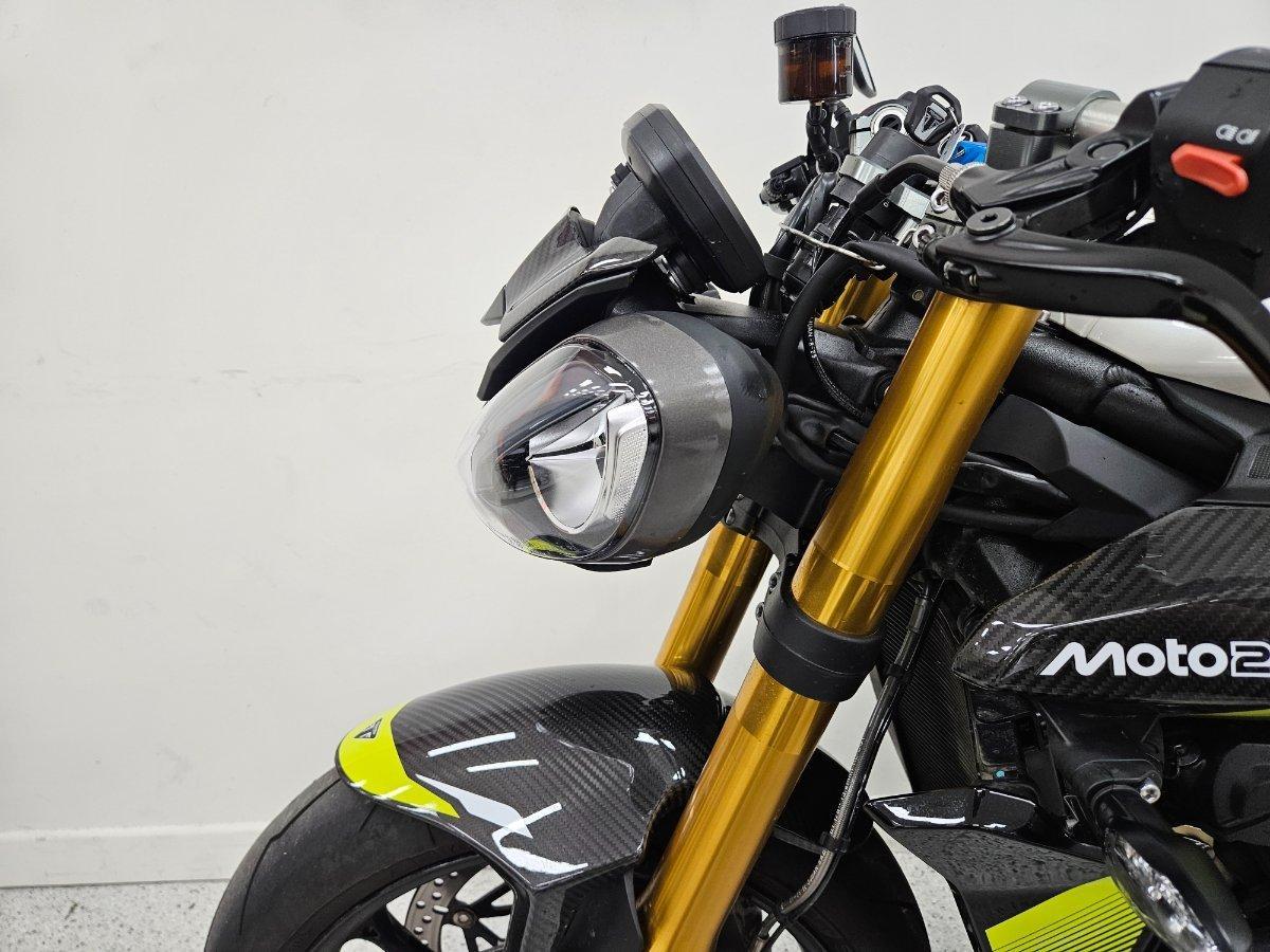 2026 TRIUMPH STREET TRIPLE MOTO 2 SPORTS