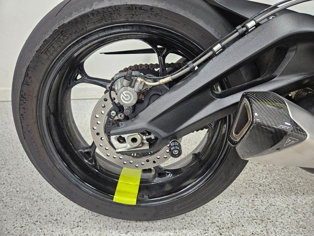 2026 TRIUMPH STREET TRIPLE MOTO 2 SPORTS