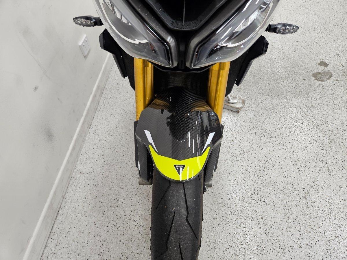 2026 TRIUMPH STREET TRIPLE MOTO 2 SPORTS