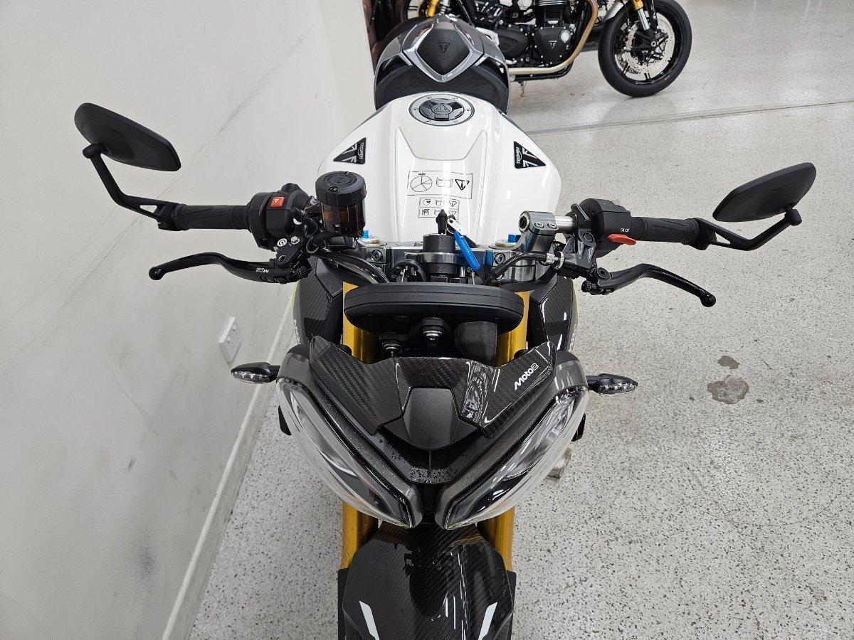 2026 TRIUMPH STREET TRIPLE MOTO 2 SPORTS