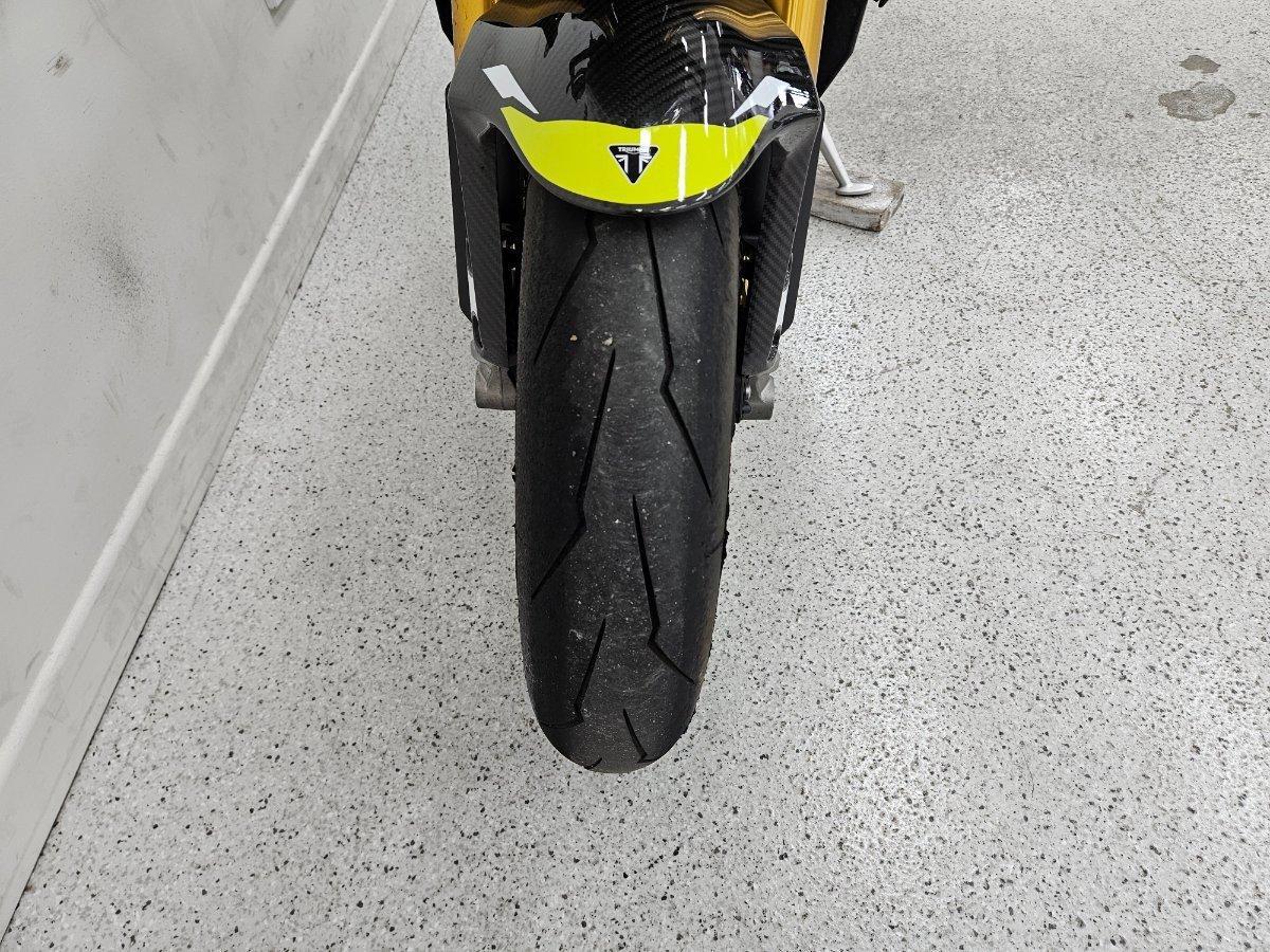 2026 TRIUMPH STREET TRIPLE MOTO 2 SPORTS