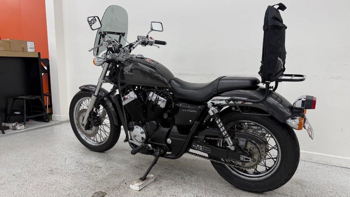 2010 HONDA VT750S CRUISER