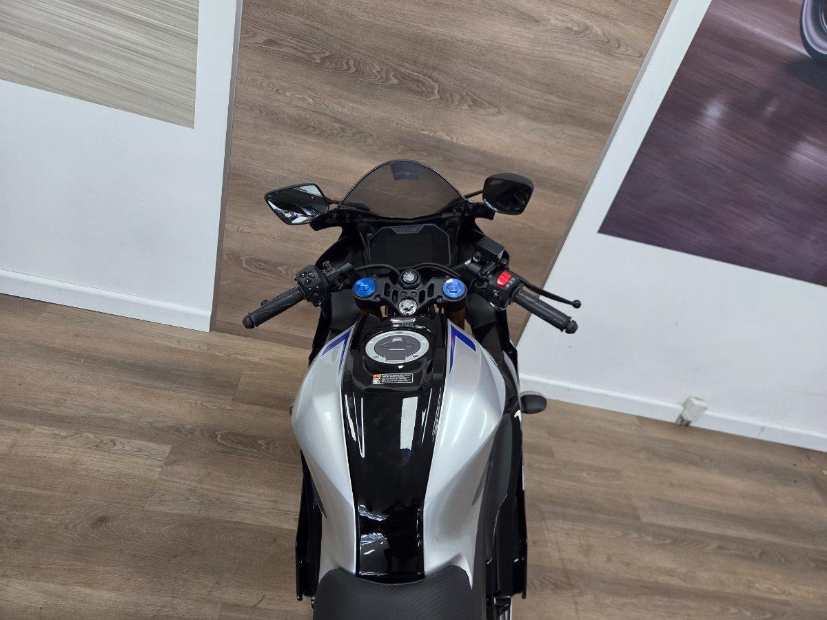2024 YAMAHA YZF-R15M SPORTS