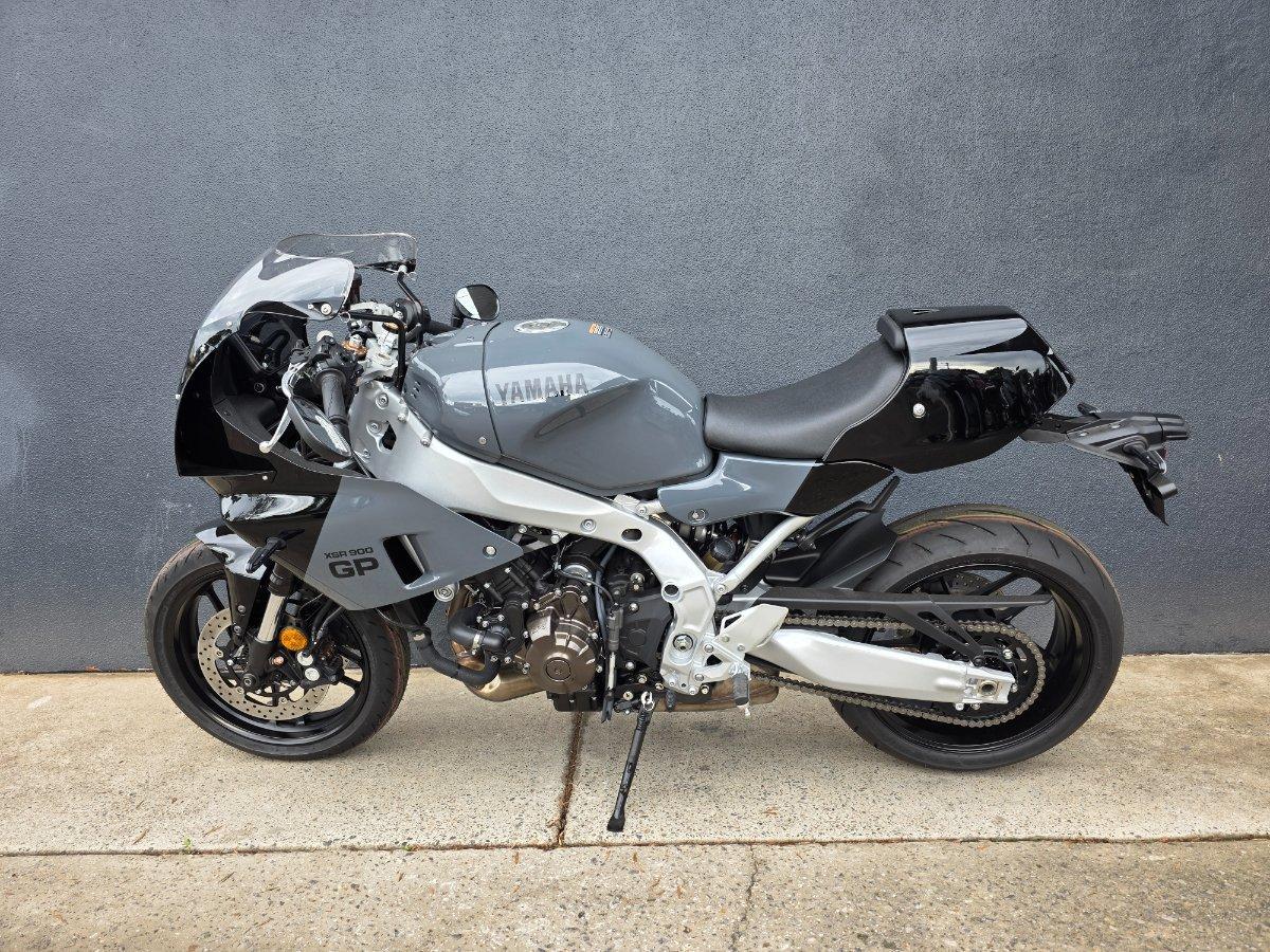 2024 YAMAHA XSR900GP (MTM890ASP) DUAL SPORTS