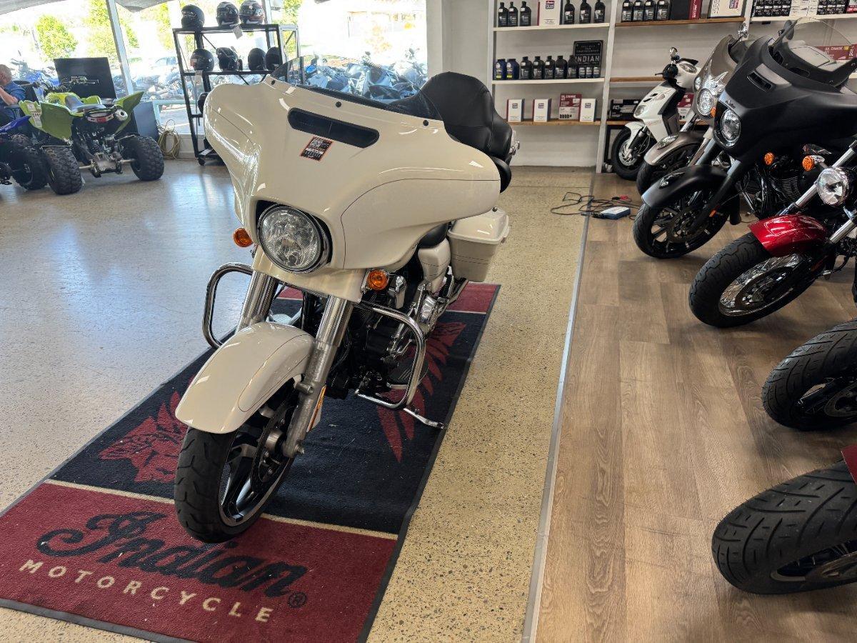 2015 HARLEY-DAVIDSON STREET GLIDE SPECIAL CRUISER