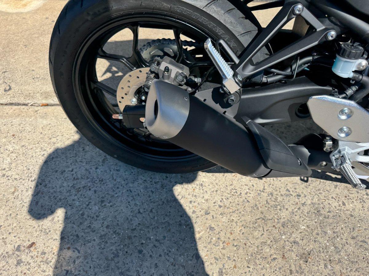 2025 YAMAHA YZF-R3 (YZF-R3A) SPORTS