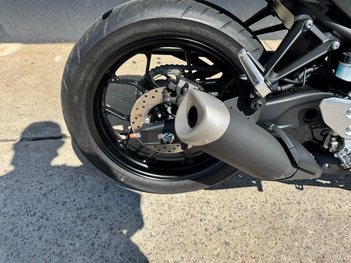 2025 YAMAHA YZF-R3 (YZF-R3A) SPORTS