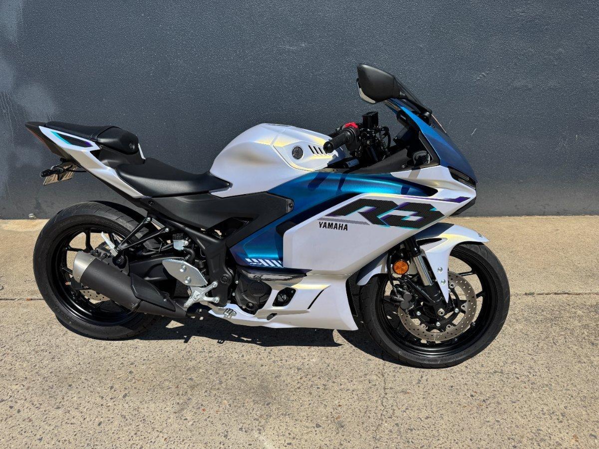 2025 YAMAHA YZF-R3 (YZF-R3A) SPORTS